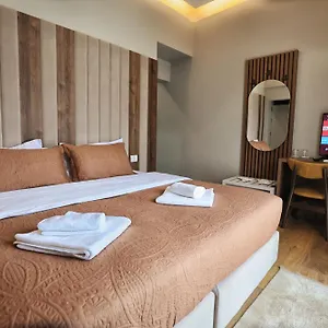 https://vilacasablanca-boutique-hotel-restaurant.albaniahotels.org