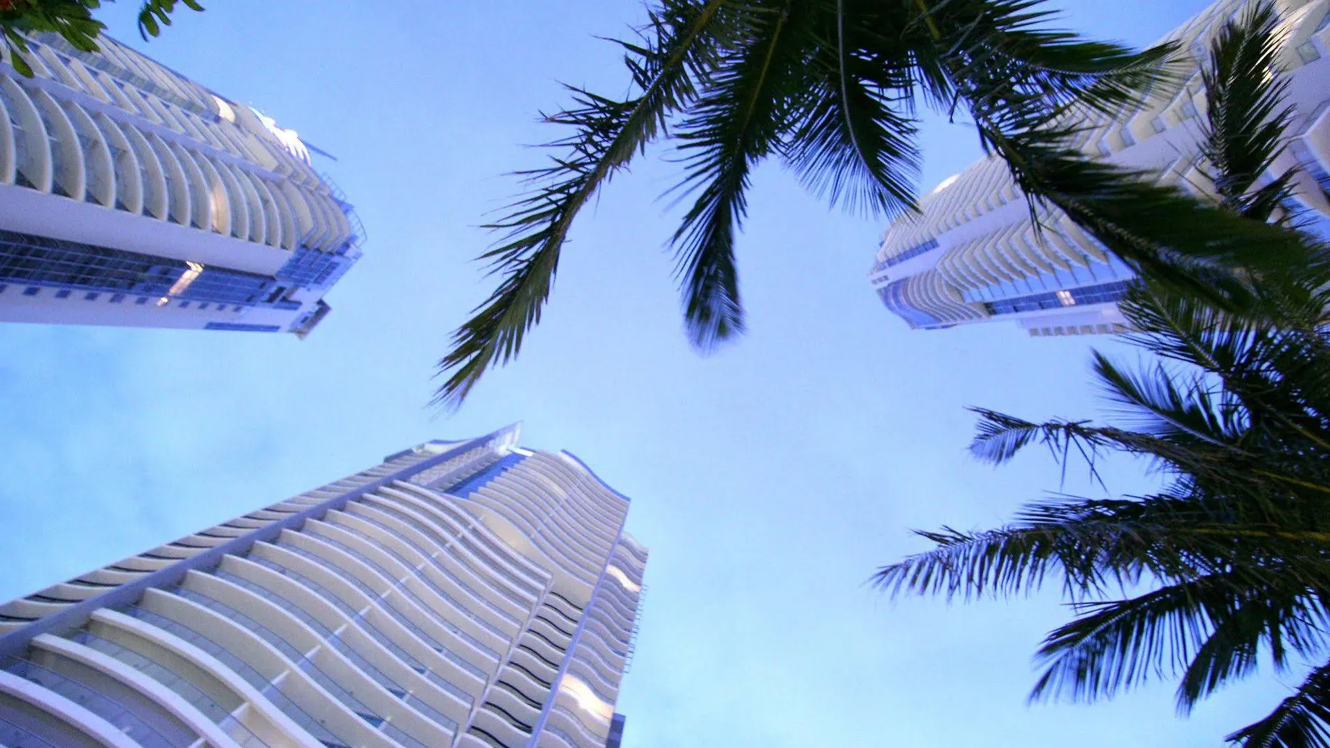 Aparthotel Mantra Towers Of Chevron Surfers Paradise